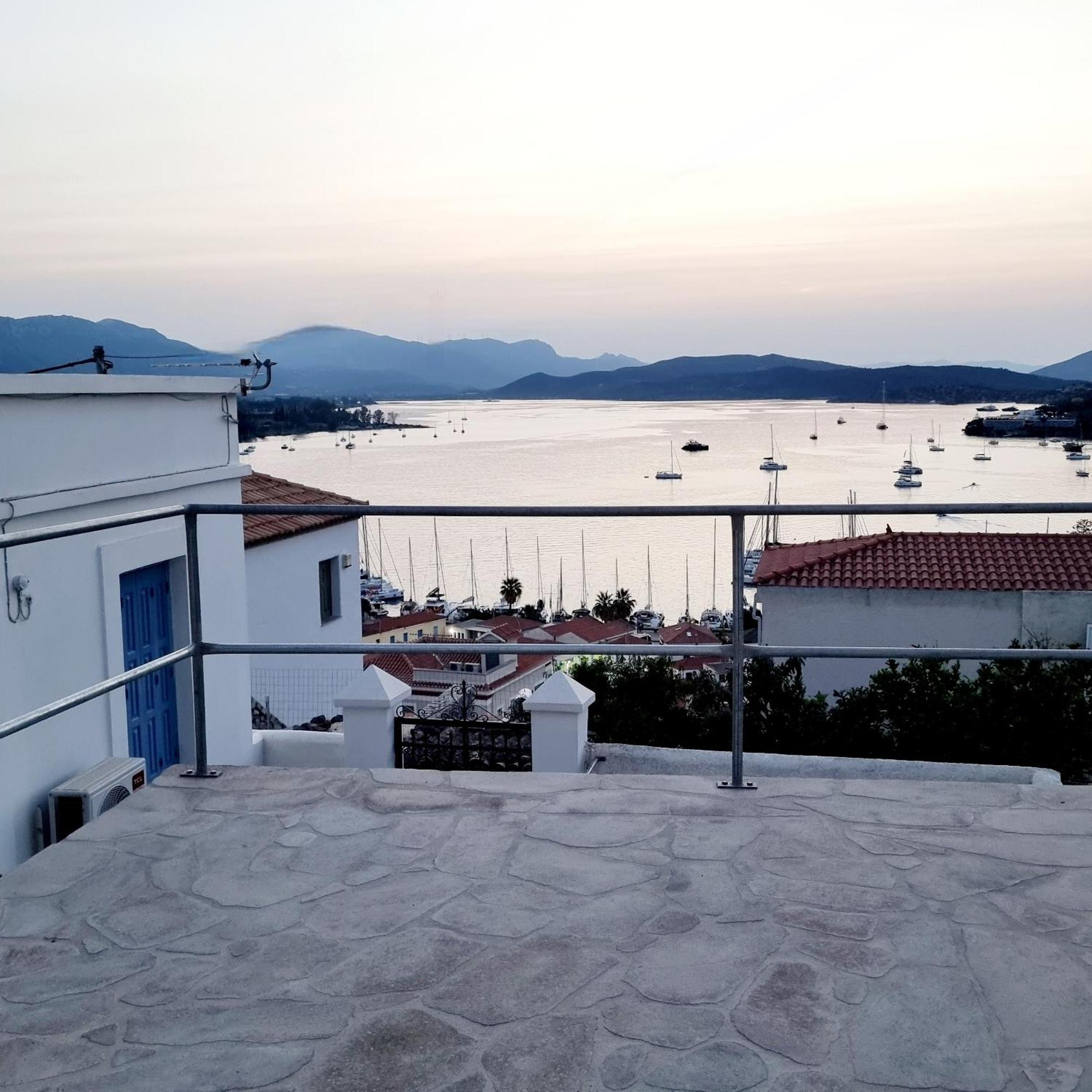 Panoramic View Apartment Poros Town Exteriör bild